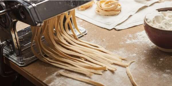 ON A ROLL: Pasta Rolling Class
